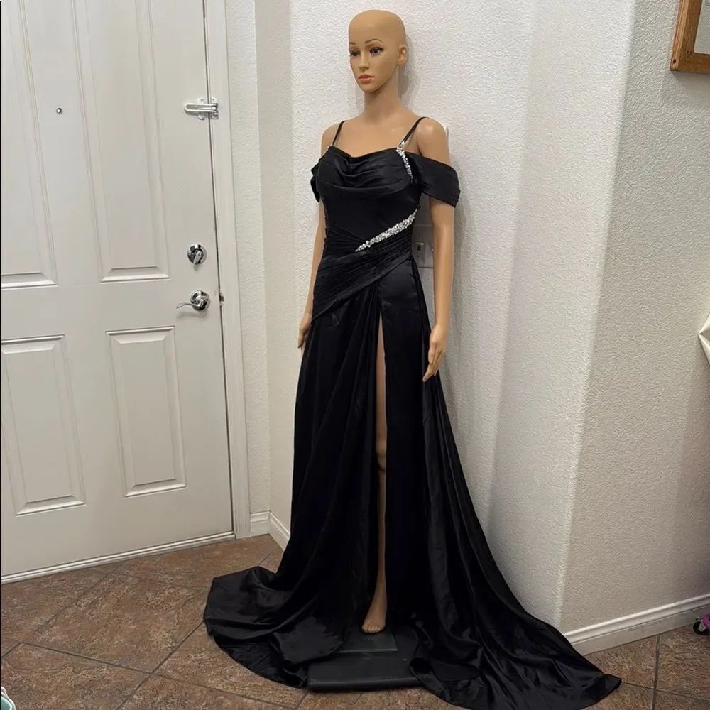 Black Ruched Off-Shoulder Prom Gown - Picture 3 of 17